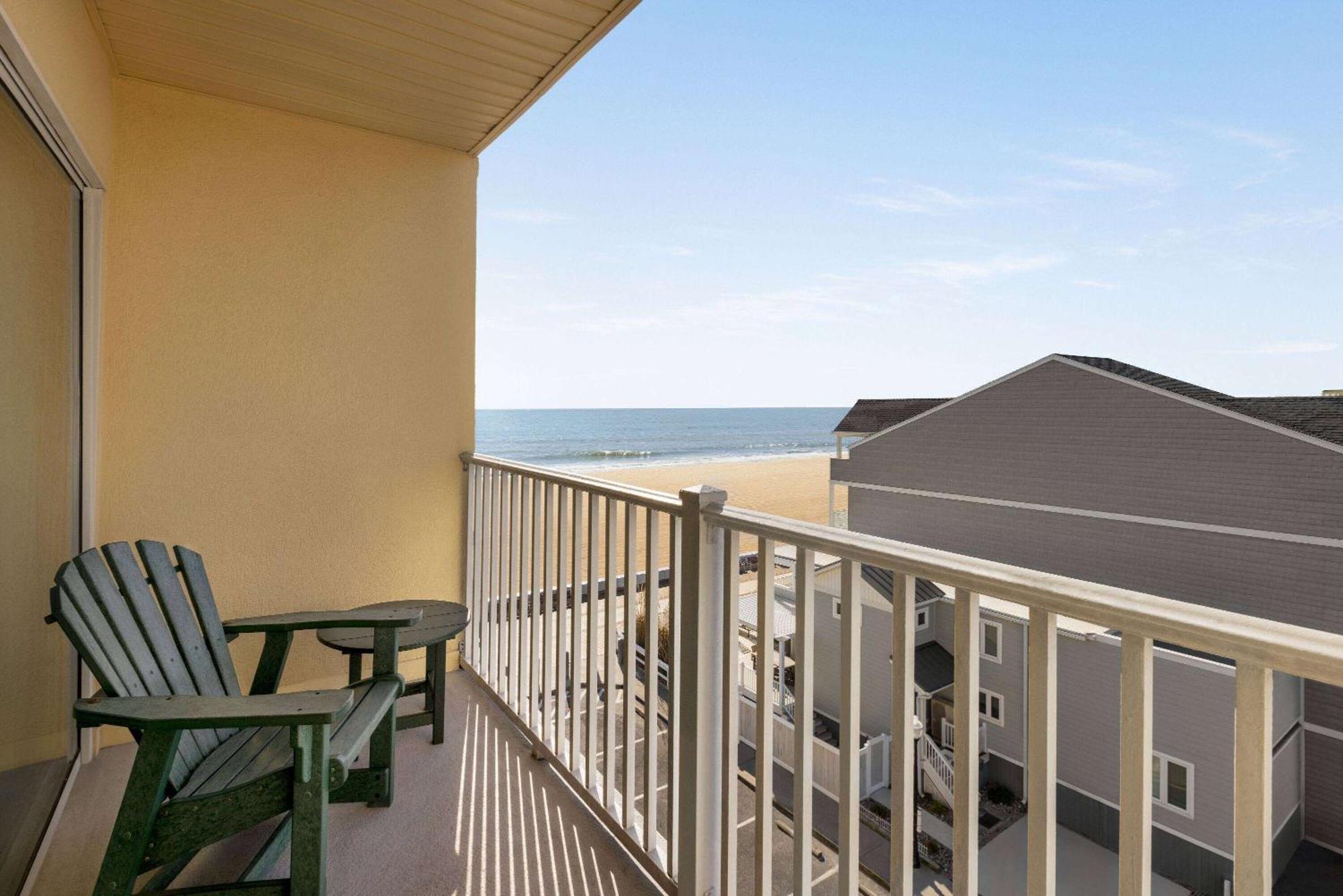 Howard Johnson By Wyndham Ocean City Oceanfront Buitenkant foto